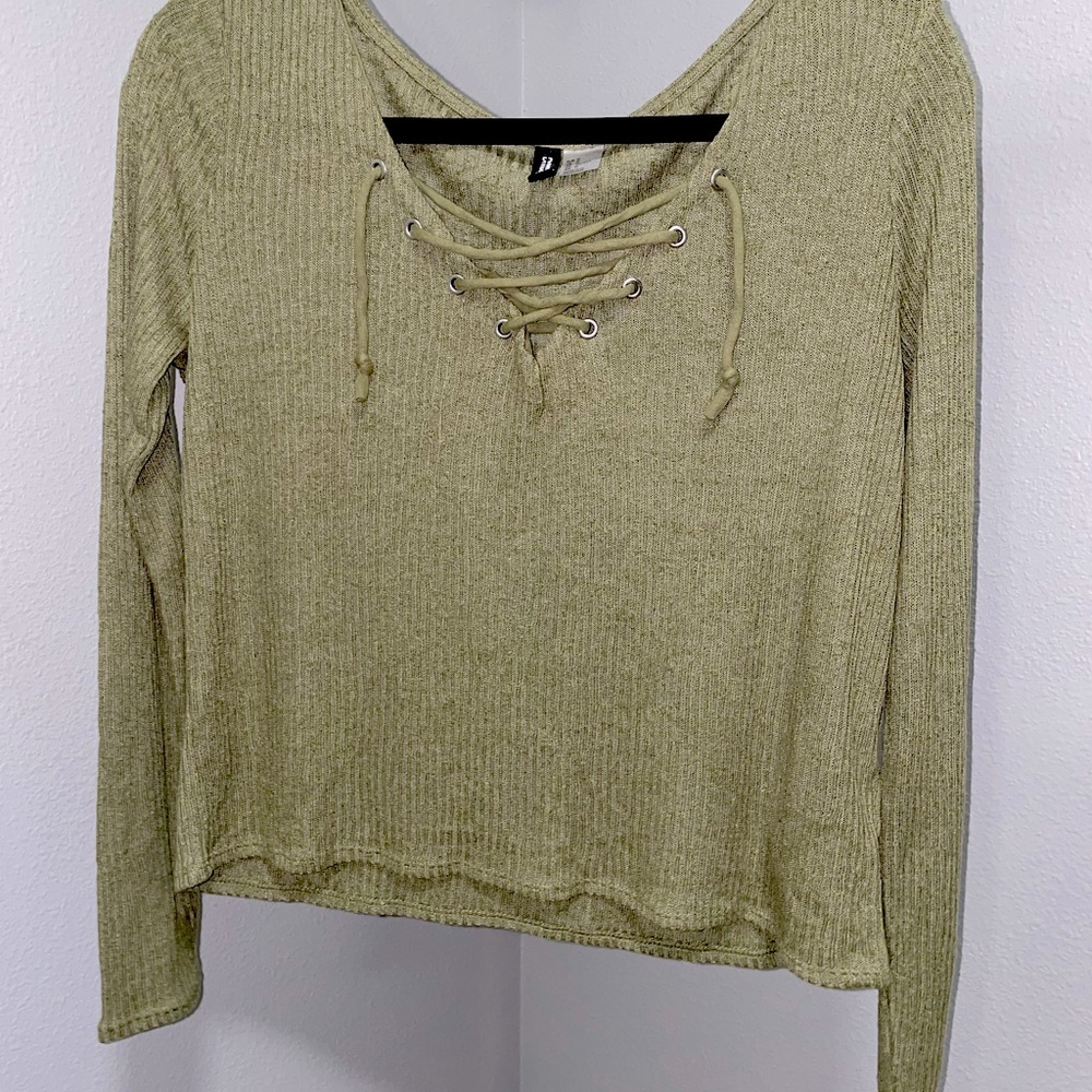 Women’s shirt
